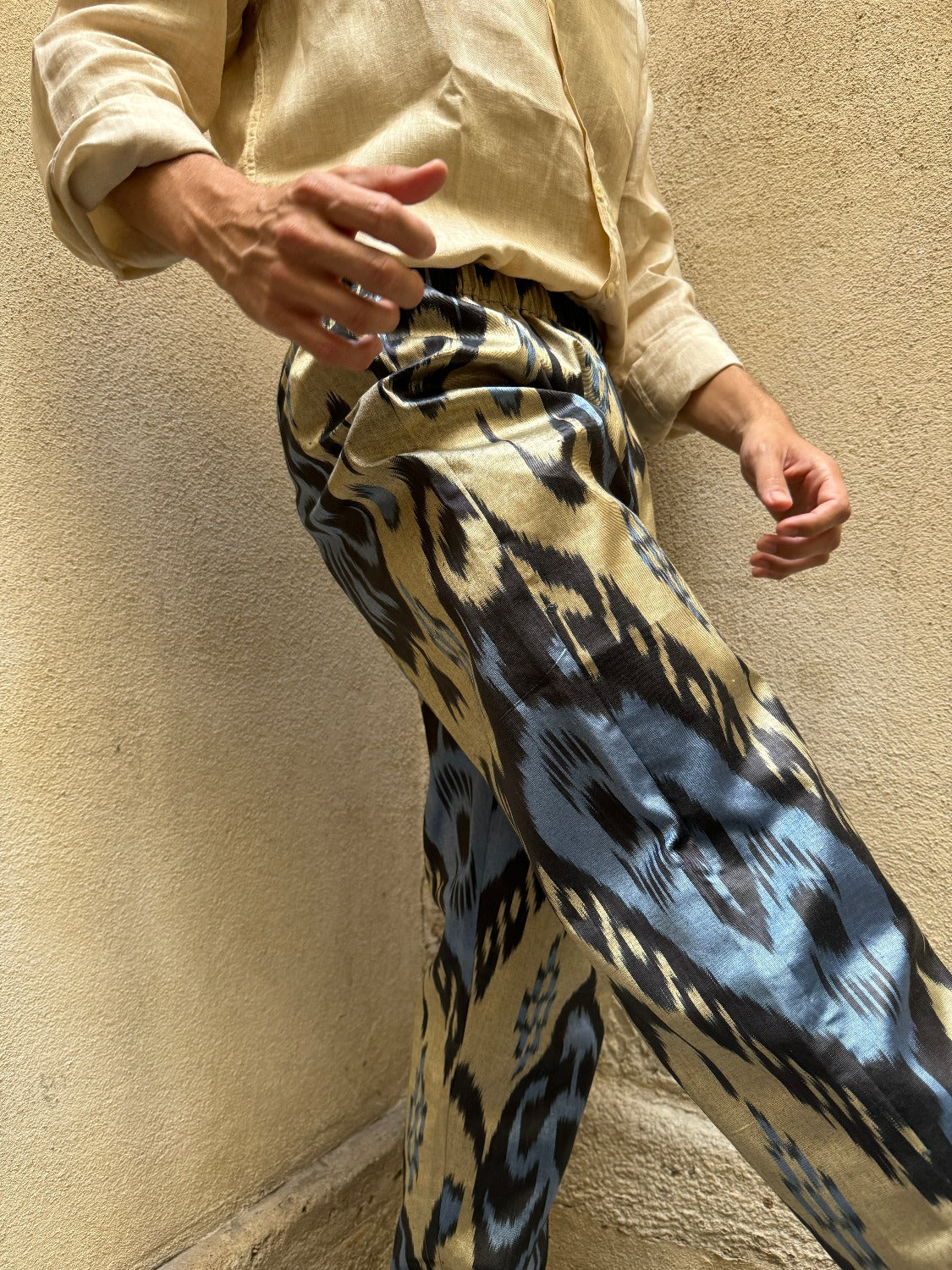 Ikat pants